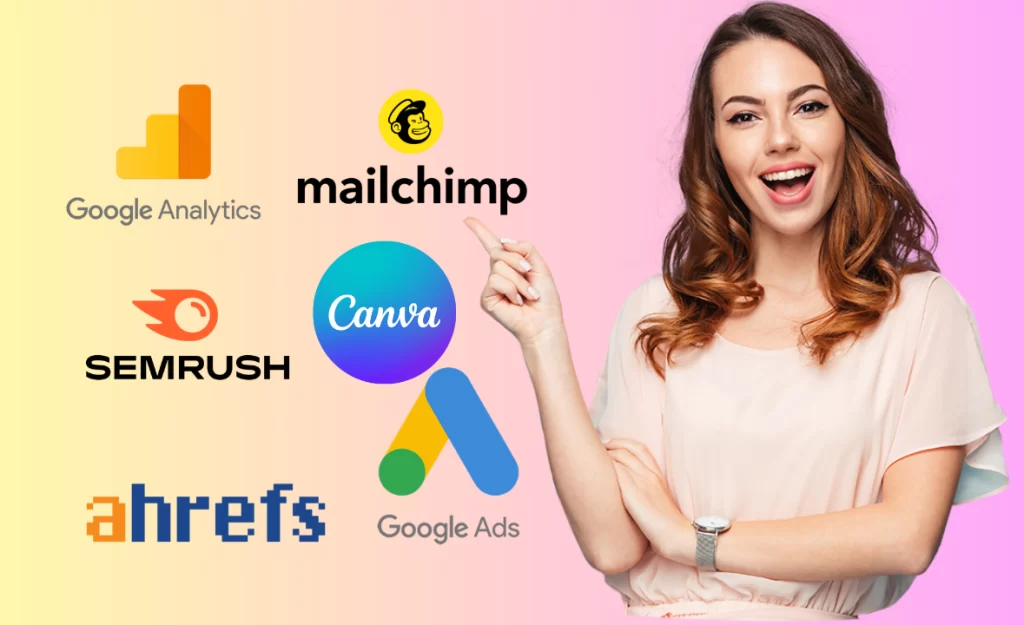 Mulher apontando para logotipos de ferramentas de marketing digital, incluindo Google Analytics, Mailchimp, SEMrush, Canva, Google Ads e Ahrefs.