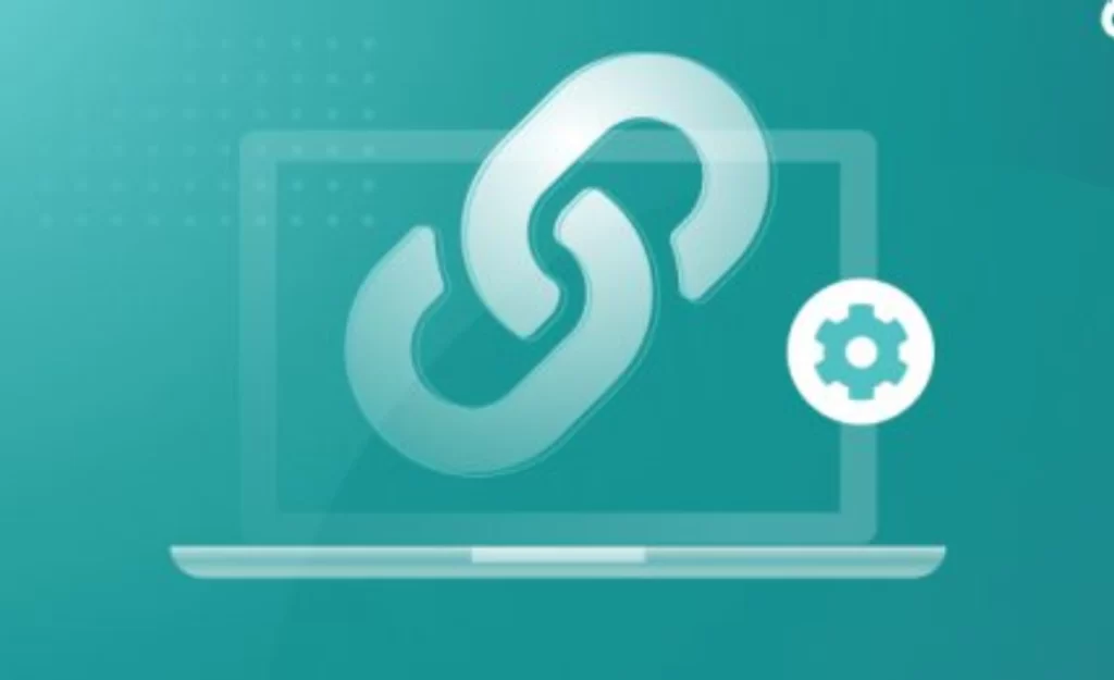 Ícone de um link sobre um laptop, acompanhado de uma engrenagem, sugerindo conectividade e ajustes digitais.